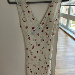 Realisation Par Red and Cream Sheath Dress V-Neck Sleeveless